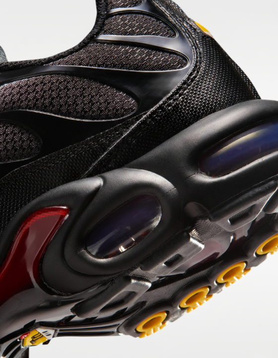 Nike Air Max Plus "Black/Gray"