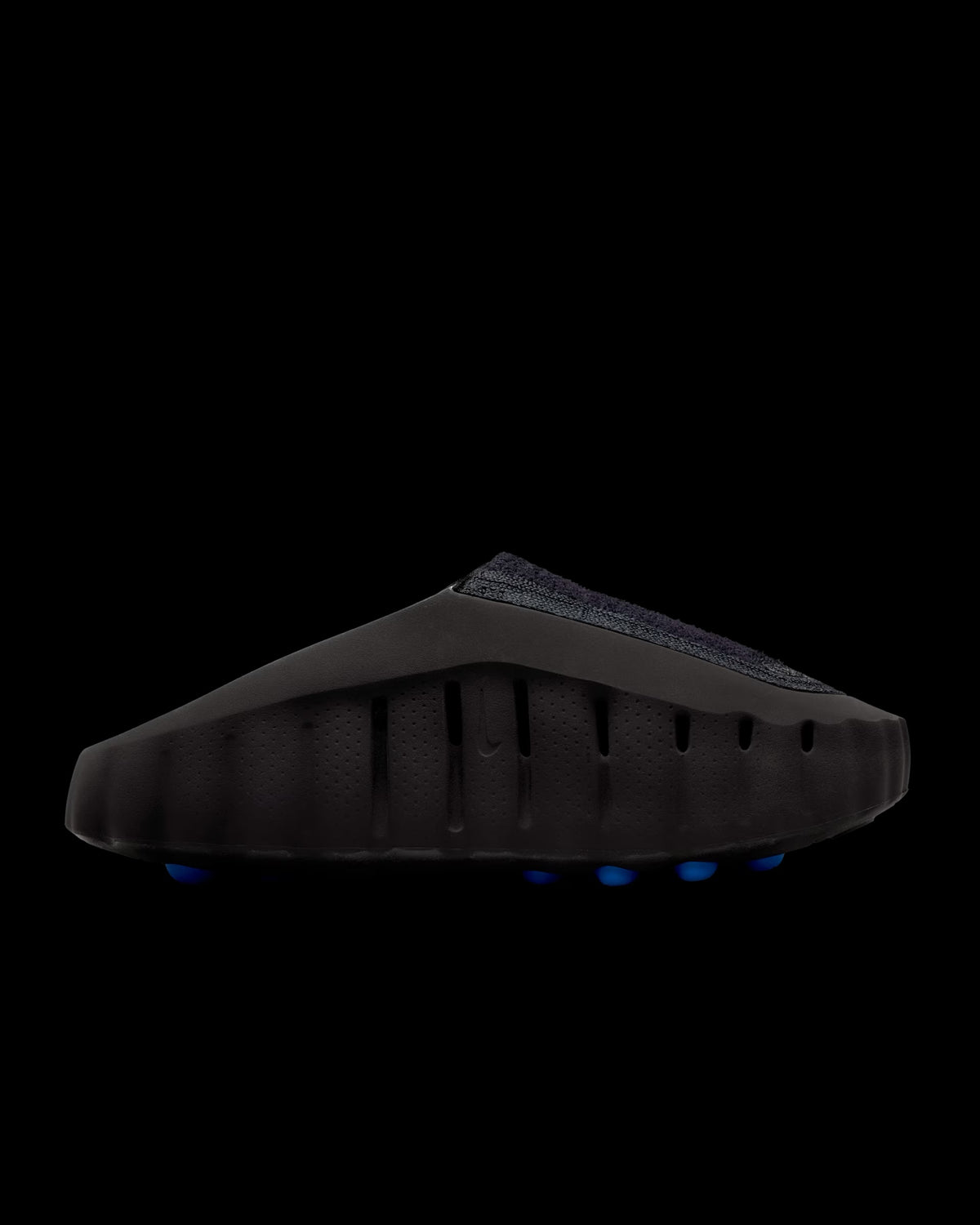 Nike Mind 001 X Fragment