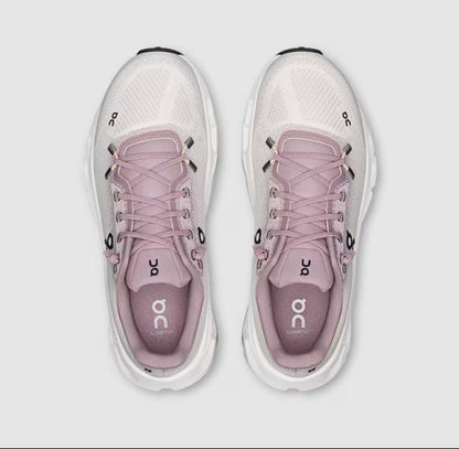 On Running Cloudtilt
"Pink/Beige"