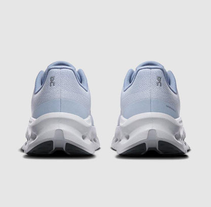 On Running Cloudtilt
"Light blue/ Beige"
