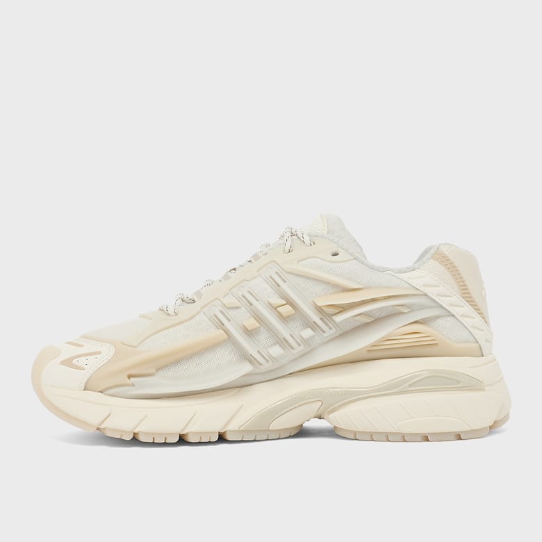 Pharrell Williams x adidas Adistar Jellyfish "Triple White"