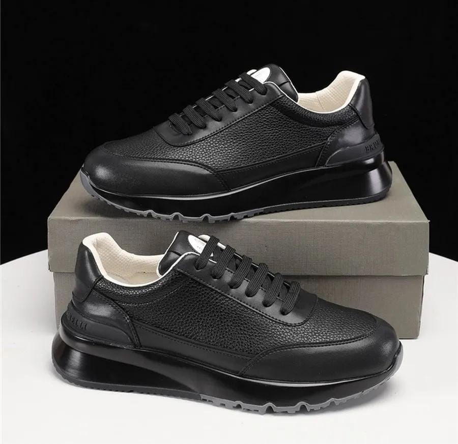 Brunello Cucinelli Men’s Pebbled Leather Low-Top Sneakers – Black