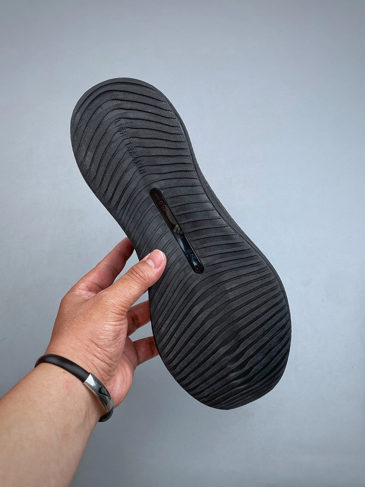 Adidas Hyperboost
"Core Black"