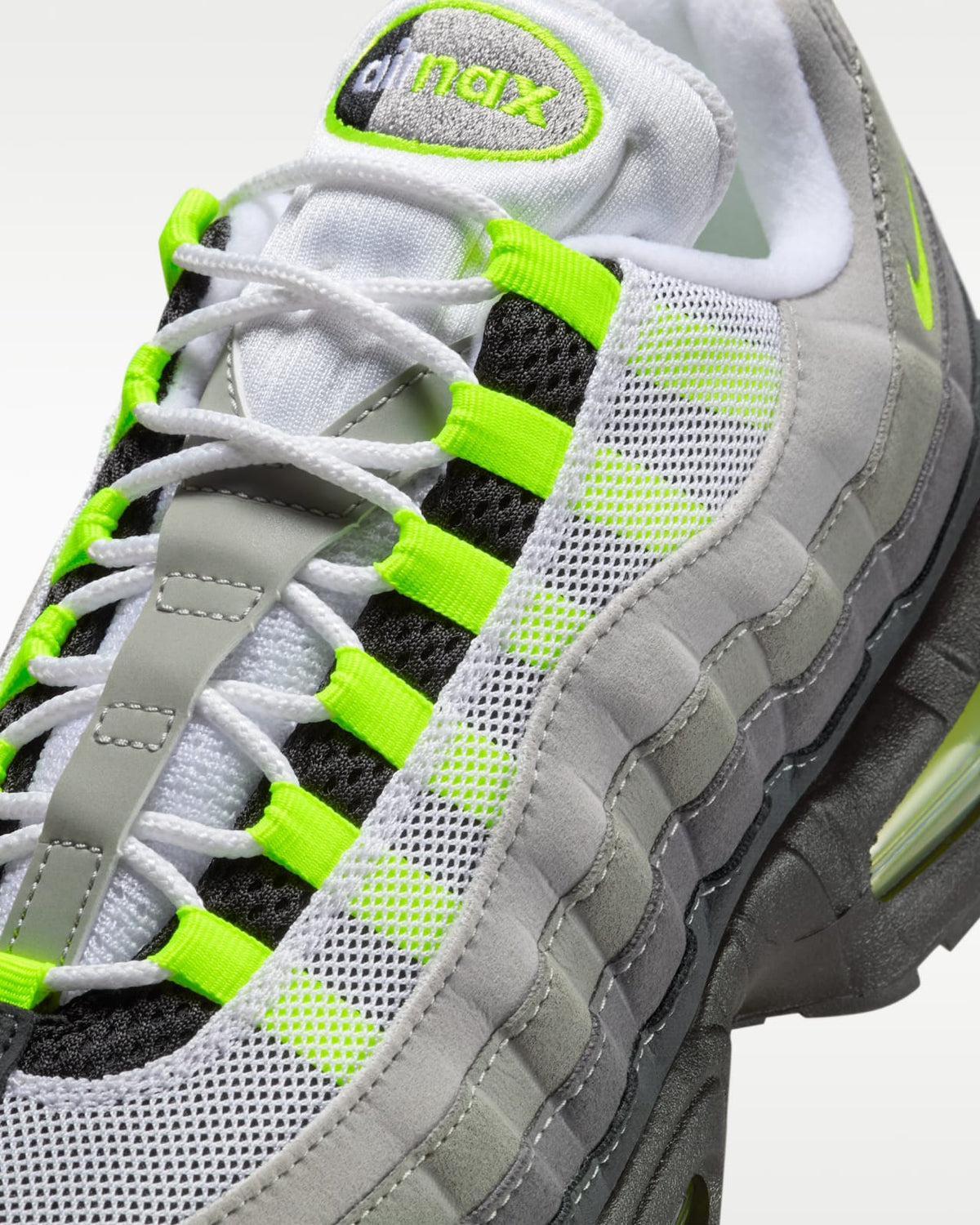 Nike Air Max 95 OG
"Big Bubble Neon"