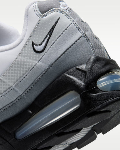 Nike Air Max 95
"Big Bubble Granite"
