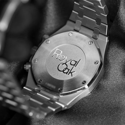 "AP Royal Oak Offshore — White Dial"