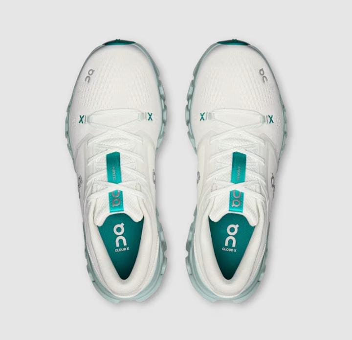 On Cloudx 4 – "Ivory & Mint Green Running Shoes"