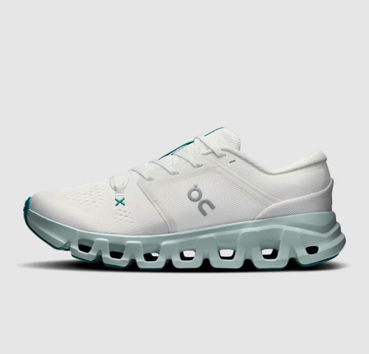 On Cloudx 4 – "Ivory & Mint Green Running Shoes"