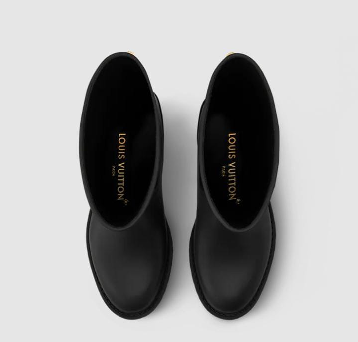 Louis Vuitton LV Logo Rain Boots "Matte Black"