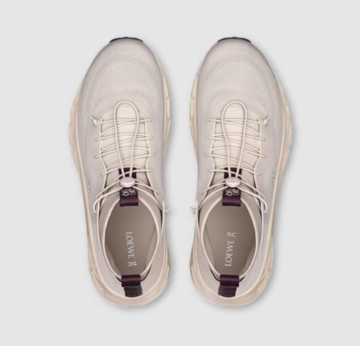 On Running Cloudtilt Hi
LOEWE "Sand/Oatmeal/Plum"