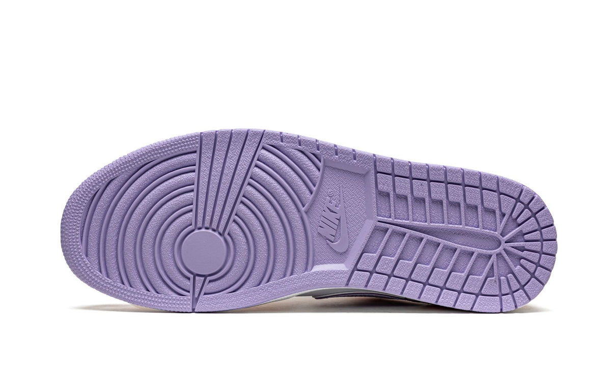 AIR JORDAN 1 LOW SE "Arctic Punch"