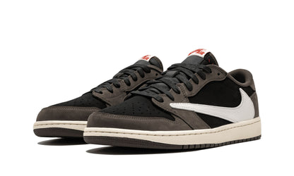 AIR JORDAN 1 LOW "Travis Scott"