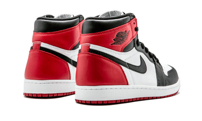 AIR JORDAN 1 RETRO HIGH OG "Black Toe"