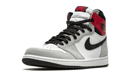 AIR JORDAN 1 RETRO HIGH OG "Light Smoke Grey