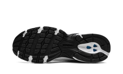 New Balance 530 "White Black"