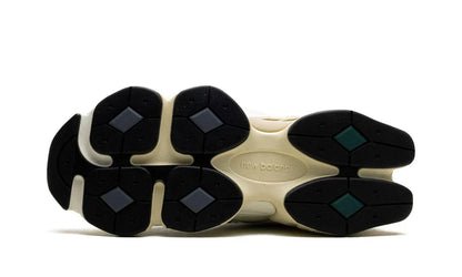 New Balance 9060 v1 "NEW SPRUCE"