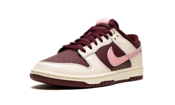 DUNK LOW PRM "Valentine's Day 2023"