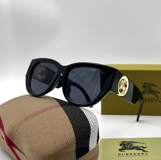 Burberry Bold Cat-Eye Sunglasses (glossy black)